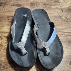 Olukai Women's Black and Silver Sandals